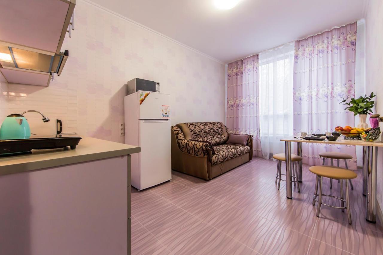 Стильные Апартаменты,Метро Вырлица,Метро Харьковская Kijów Zewnętrze zdjęcie